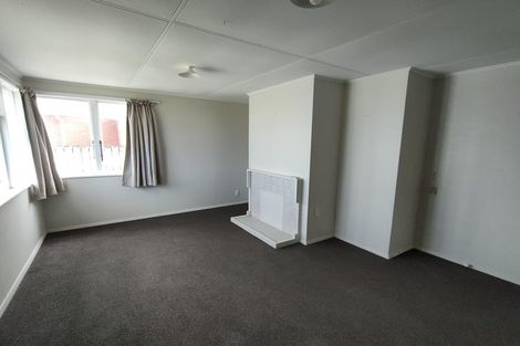 Photo of property in 14 Rogers Street, Castlecliff, Whanganui, 4501