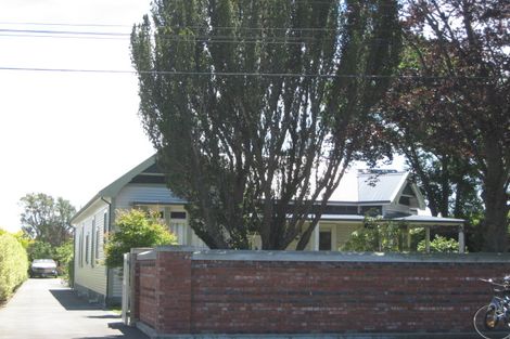 Photo of property in 111 Somerfield Street, Somerfield, Christchurch, 8024