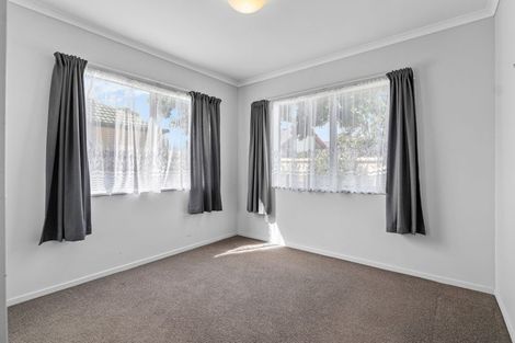Photo of property in 1 Dunbarton Drive, Ranui, Auckland, 0612