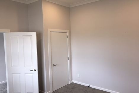 Photo of property in 33 Riddlers Crescent, Petone, Lower Hutt, 5012