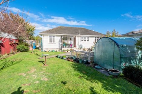 Photo of property in 3 Dunbar Street, Levin, 5510