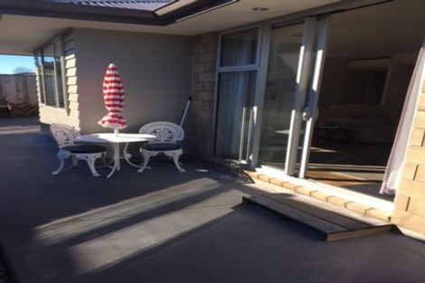 Photo of property in 3 Tranquil Grove, Omokoroa, 3114