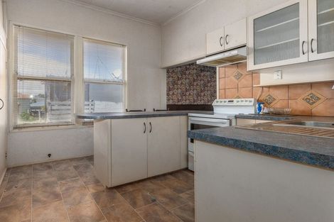 Photo of property in 74 Koputara Road, Himatangi Beach, Foxton, 4891