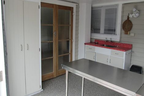 Photo of property in 41 Taunton Terrace, Blockhouse Bay, Auckland, 0600