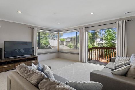 Photo of property in 4 Holden Avenue, Forest Lake, Hamilton, 3200