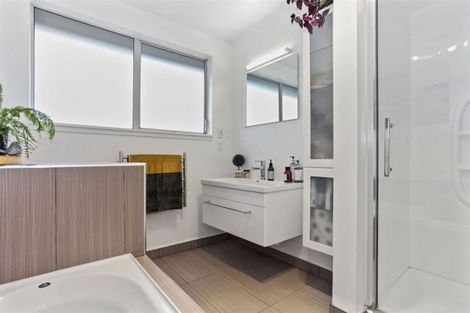 Photo of property in 35 Claridges Road, Casebrook, Christchurch, 8051