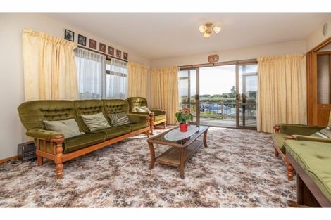 Photo of property in 1/22 Happy Home Road, Westmorland, Christchurch, 8025