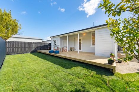 Photo of property in 43 Seddon Street, Wallaceville, Upper Hutt, 5018