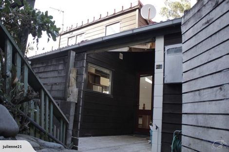 Photo of property in 21a Hadfield Terrace, Kelburn, Wellington, 6012