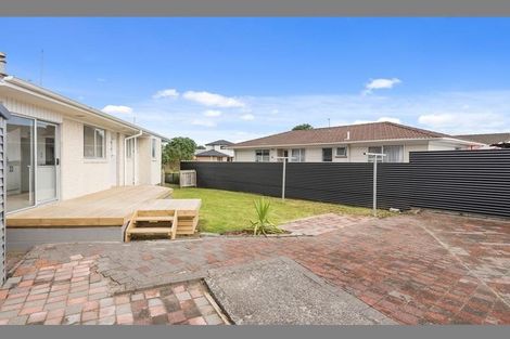 Photo of property in 11 Navigator Place, Papatoetoe, Auckland, 2025