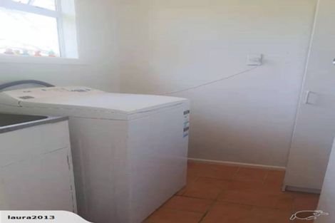 Photo of property in 7 Ellesmere Crescent, Pakuranga Heights, Auckland, 2010