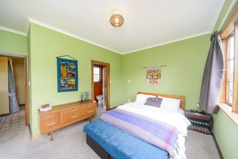 Photo of property in 11 Park Road, West End, Palmerston North, 4412