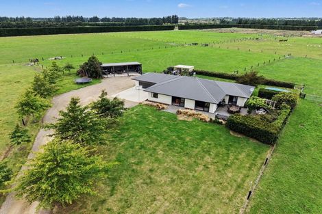 Photo of property in 399 Barkers Road, Loburn, Rangiora, 7472