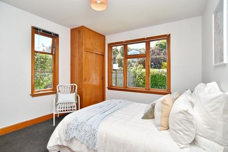 Photo of property in 119 Centaurus Road, Huntsbury, Christchurch, 8022