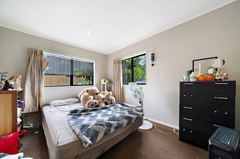 Photo of property in 19 Lynwood Road, New Lynn, Auckland, 0600