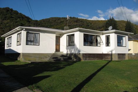 Photo of property in 15 Mckillop Street, Wainuiomata, Lower Hutt, 5014