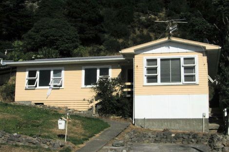 Photo of property in 29 Halifax Street, Kingston, Wellington, 6021