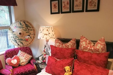 Photo of property in 1 Simeon Quay, Lyttelton, 8082