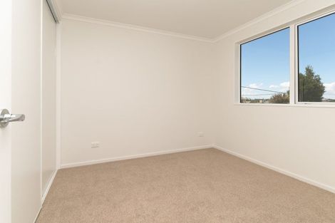 Photo of property in 1/24 Shetland Street, Glen Eden, Auckland, 0602