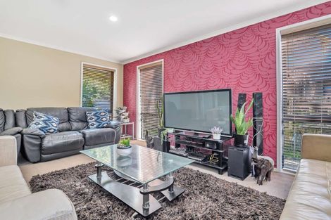 Photo of property in 45b Springs Road, Parakai, 0830