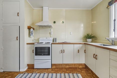 Photo of property in 20 Royal Crescent, Saint Kilda, Dunedin, 9012