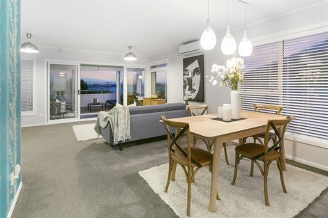 Photo of property in 1/111 Sylvan Avenue, Northcote, Auckland, 0627
