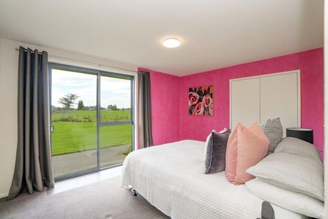 Photo of property in 239 Pomona East, Makarewa, Invercargill, 9876