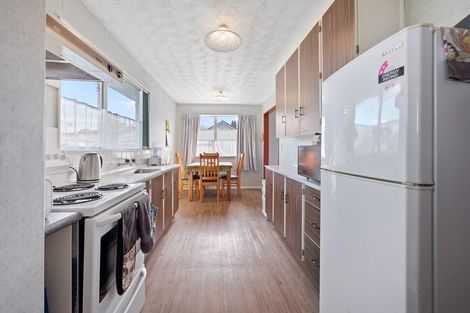 Photo of property in 3 Mary Street, Gore, 9710