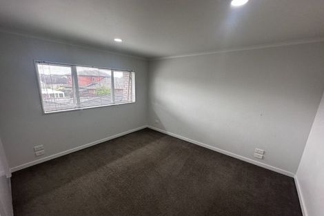 Photo of property in 4/10 Salford Crescent, Flat Bush, Auckland, 2019