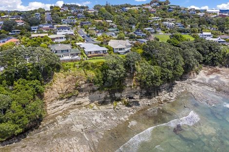 Photo of property in 12 Elgin Place, Red Beach, 0932