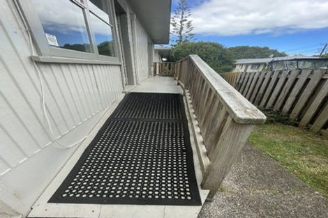 Photo of property in 54 Fruitvale Road, New Lynn, Auckland, 0600