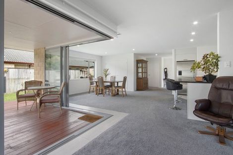 Photo of property in 10 Nolan Place, Katikati, 3129