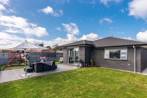Photo of property in 24 College Drive, Paraparaumu, 5032