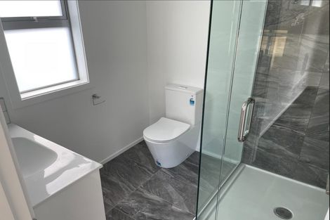 Photo of property in 9 Buddle Road, Wallaceville, Upper Hutt, 5018