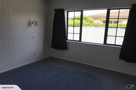 Photo of property in 6 Mckenzie Court, Terrace End, Palmerston North, 4410