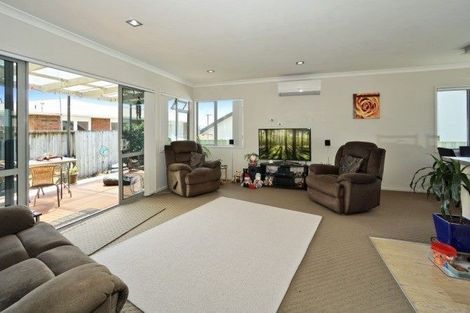 Photo of property in 43a Boucher Avenue, Te Puke, 3119