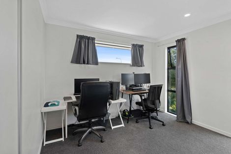 Photo of property in 15 Barcote Lane, Rolleston, 7615