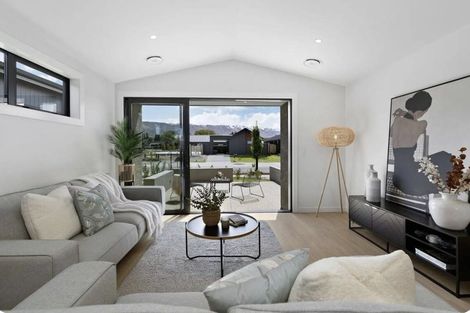 Photo of property in 22 Bragato Way, Cromwell, 9310