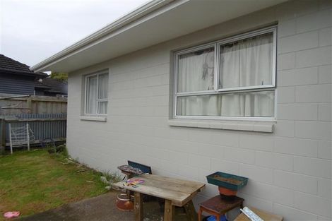 Photo of property in 10d Govett Avenue, Frankleigh Park, New Plymouth, 4310