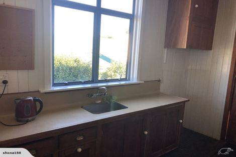 Photo of property in 10 Weymouth Street, New Plymouth, 4310