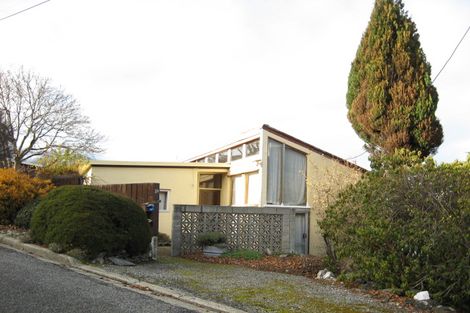 Photo of property in 35-37 Veint Crescent, Queenstown, 9300