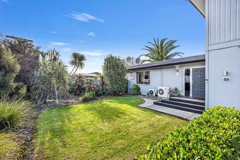 Photo of property in 37 Pitt Street, Clive, 4102