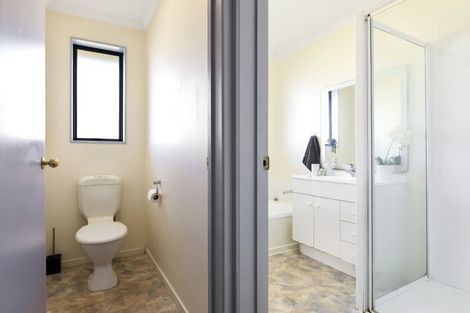 Photo of property in 40 Aldona Place, Fairview Downs, Hamilton, 3214