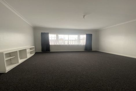 Photo of property in 229 Featherston Street, Palmerston North, 4410