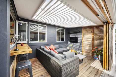 Photo of property in 115 Coutts Street, Kilbirnie, Wellington, 6022