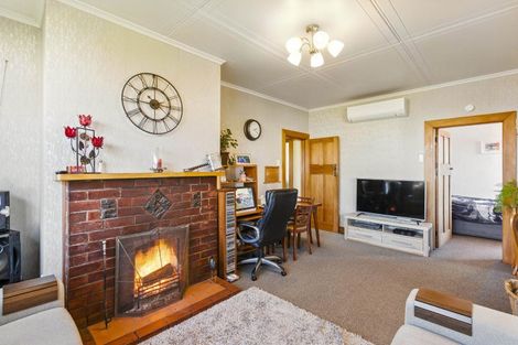 Photo of property in 2 Weraroa Road, Levin, 5510