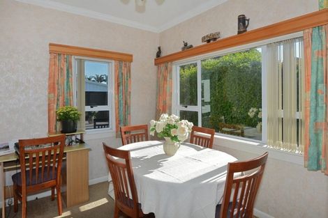 Photo of property in 2 Douglas Street, Kensington, Whangarei, 0112