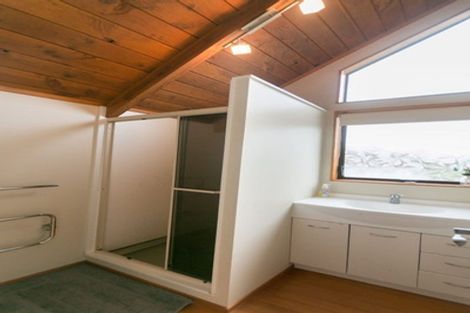 Photo of property in 8 Elmira Place, Browns Bay, Auckland, 0630