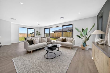 Photo of property in 3 Valentine Street, Lansdowne, 5810