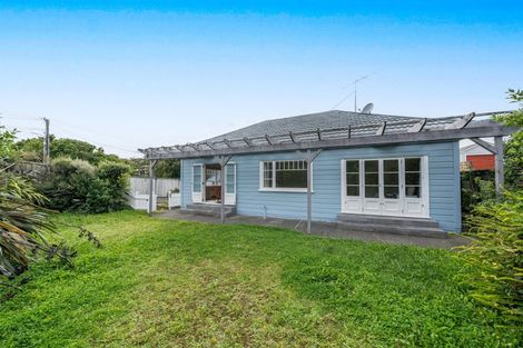 Photo of property in 36 Middleton Road, Johnsonville, Wellington, 6037